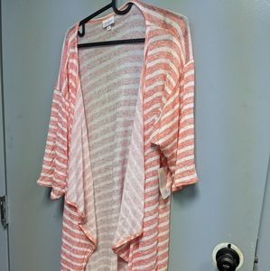 Lularoe Shirley size medium